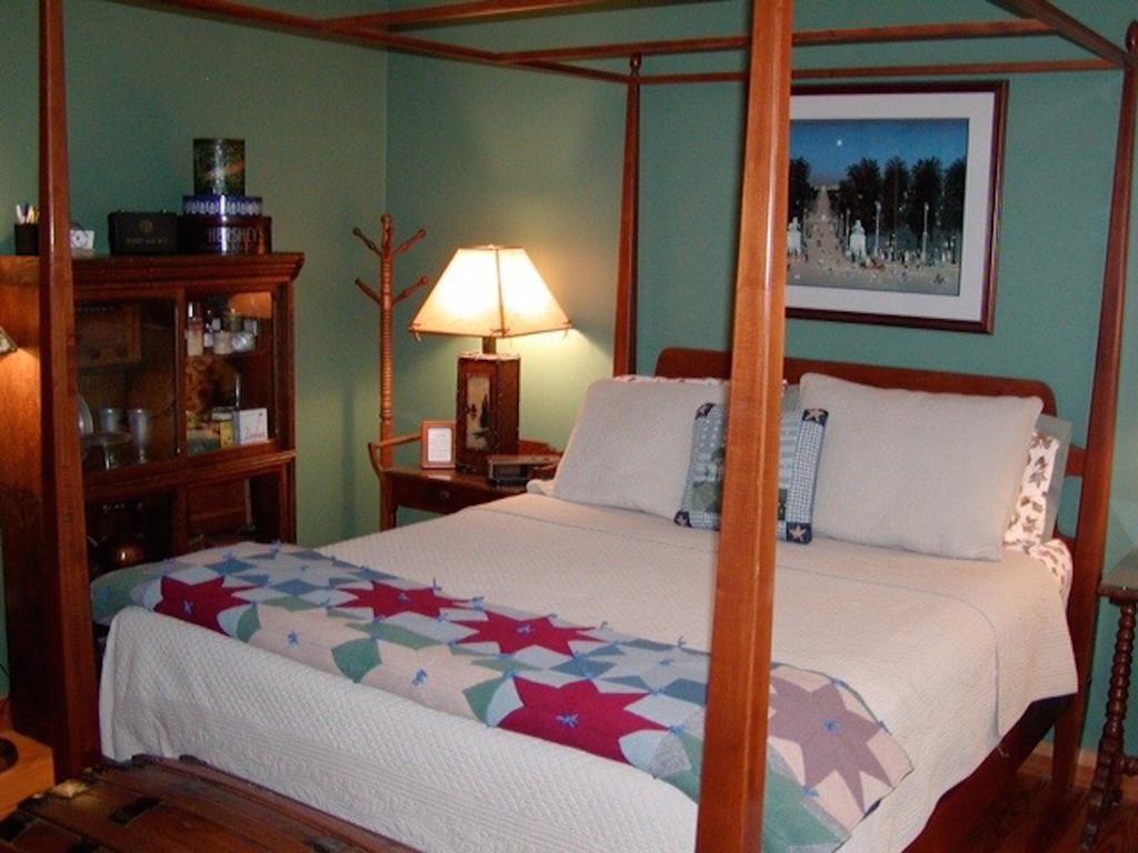 Cooperstown Lakeview Lodge Екстер'єр фото